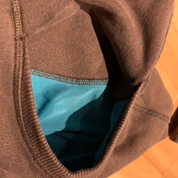 Lululemon Brown Scuba Hoodie Igloo Sunrise pattern - Size 10 - Picture 13 of 16